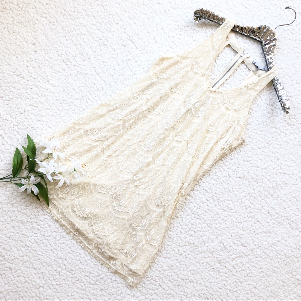 ✨Iris Lace Dress